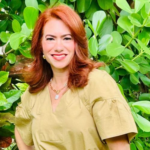 Picture of Annette Acosta